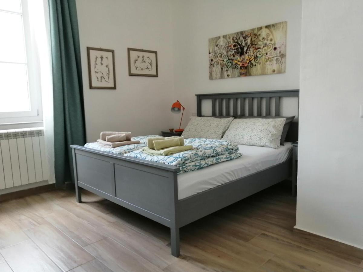 Casa Sansevera Lucca Bagian luar foto